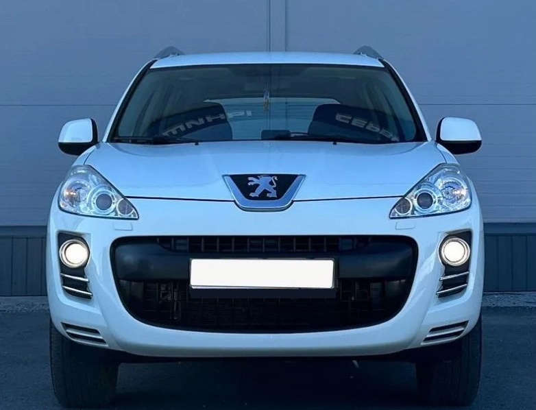 Peugeot 4007