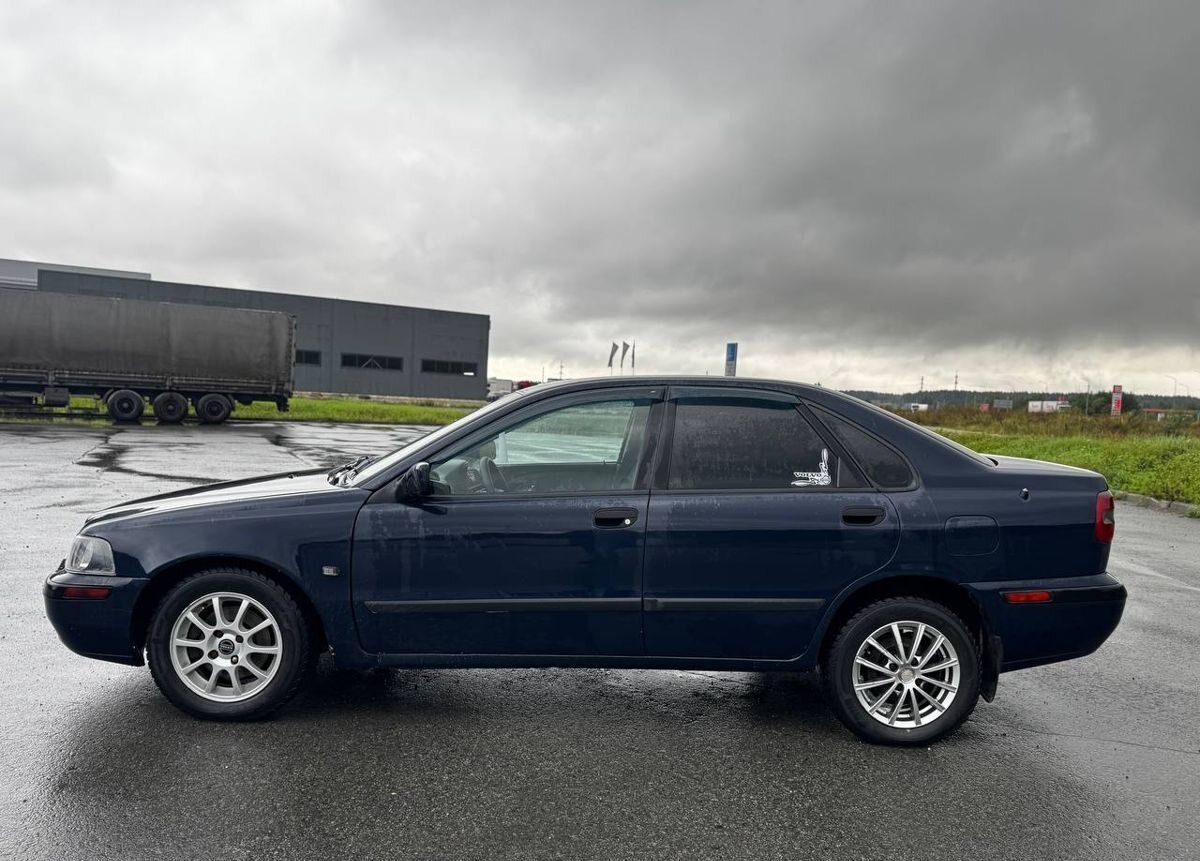 Volvo S40