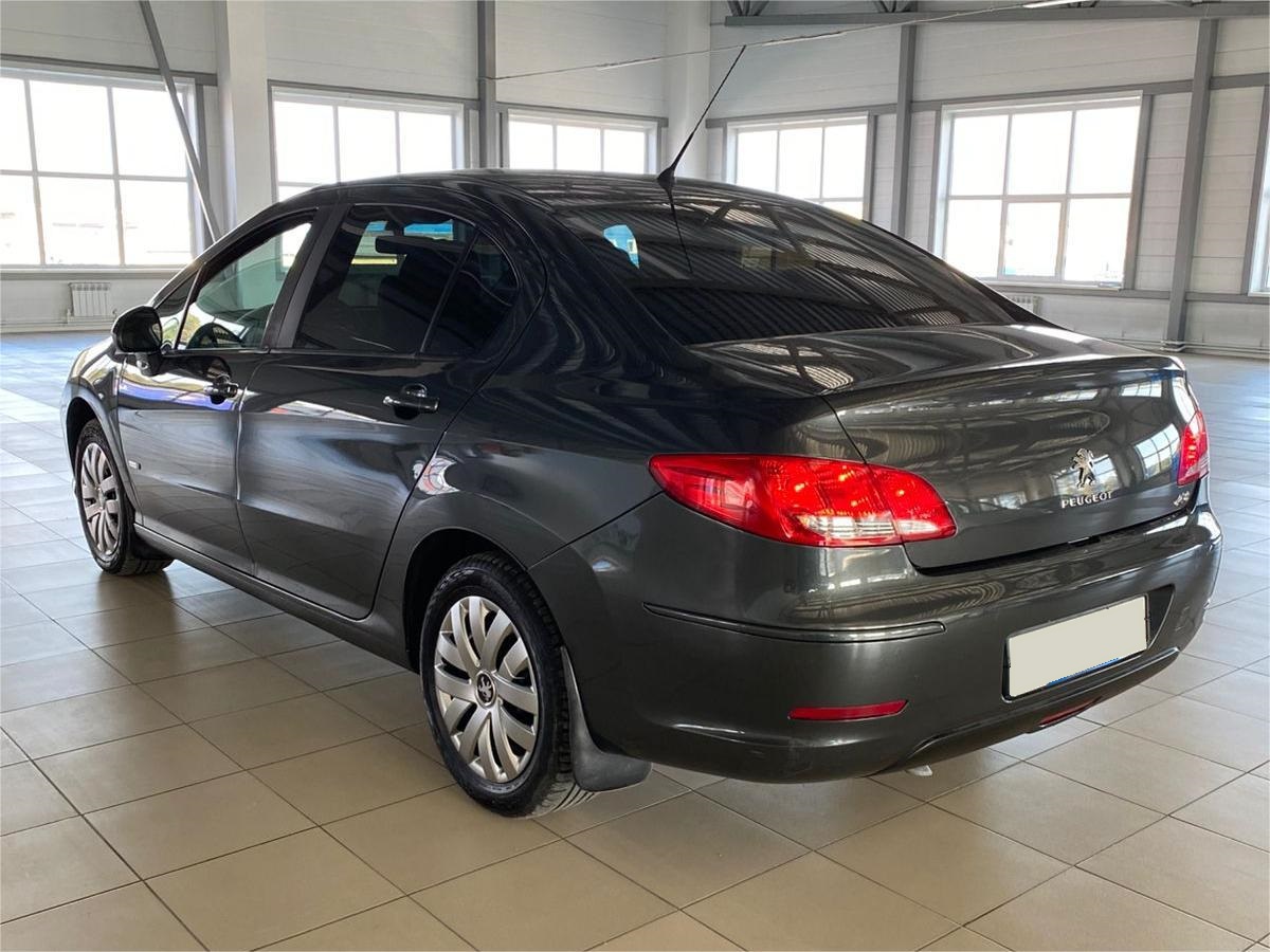 Peugeot 408