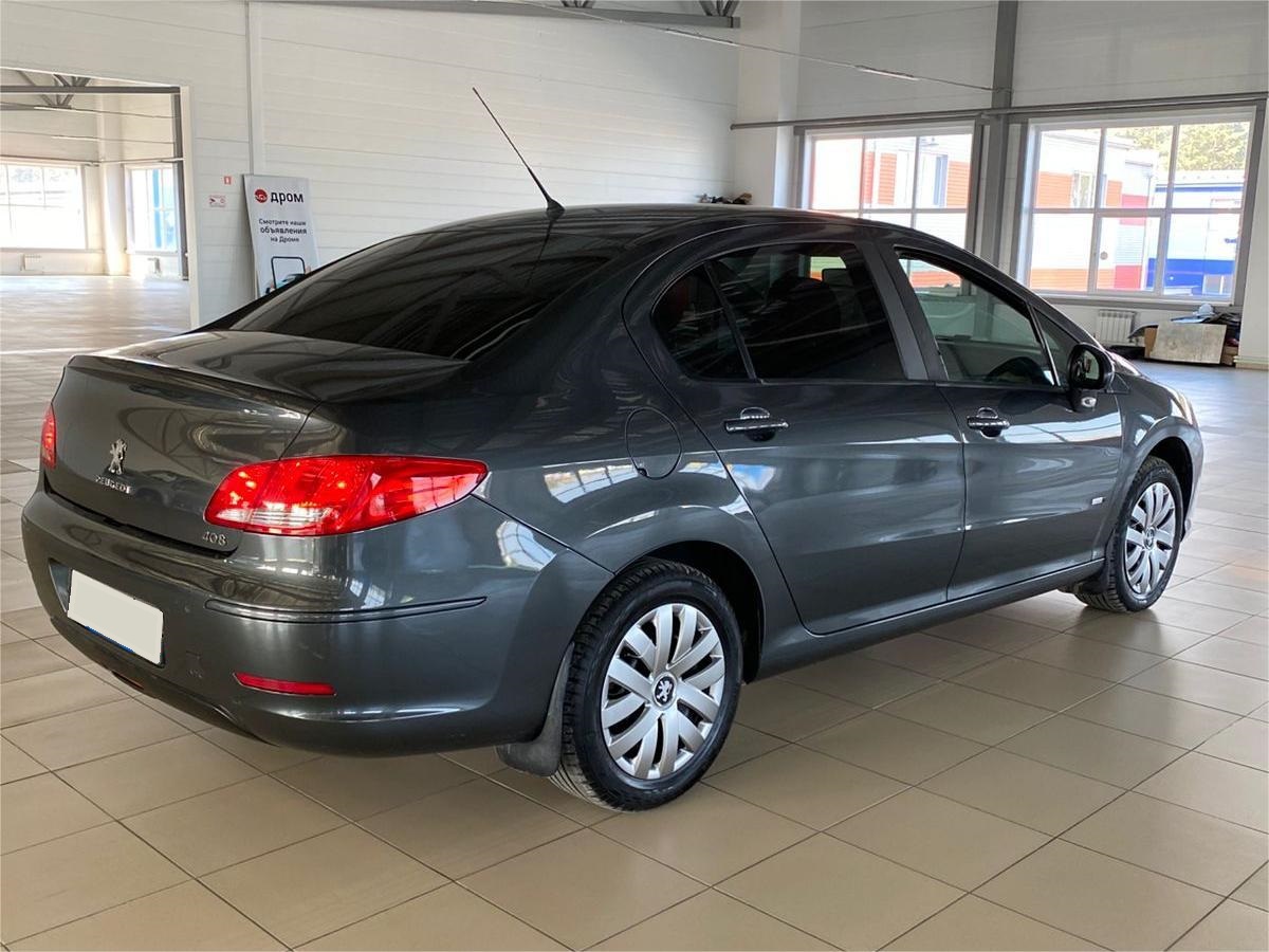 Peugeot 408