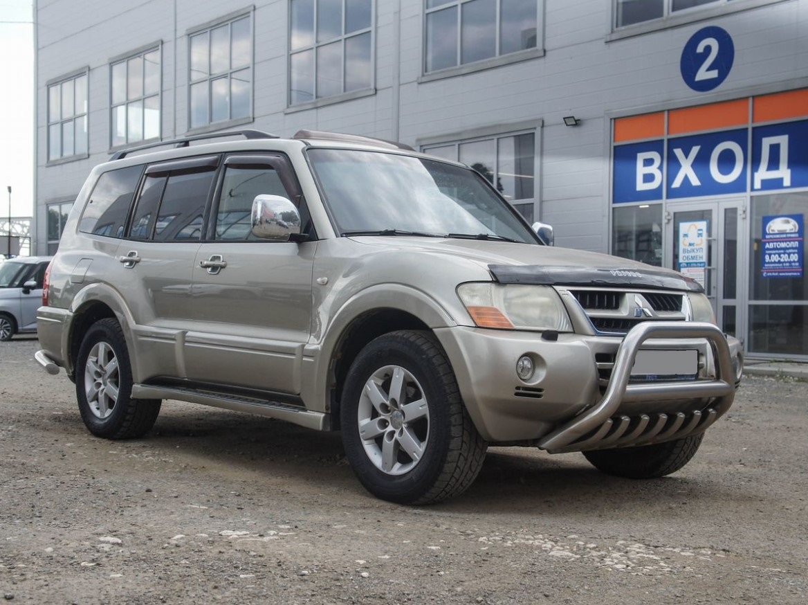 Mitsubishi Pajero Sport 2.5