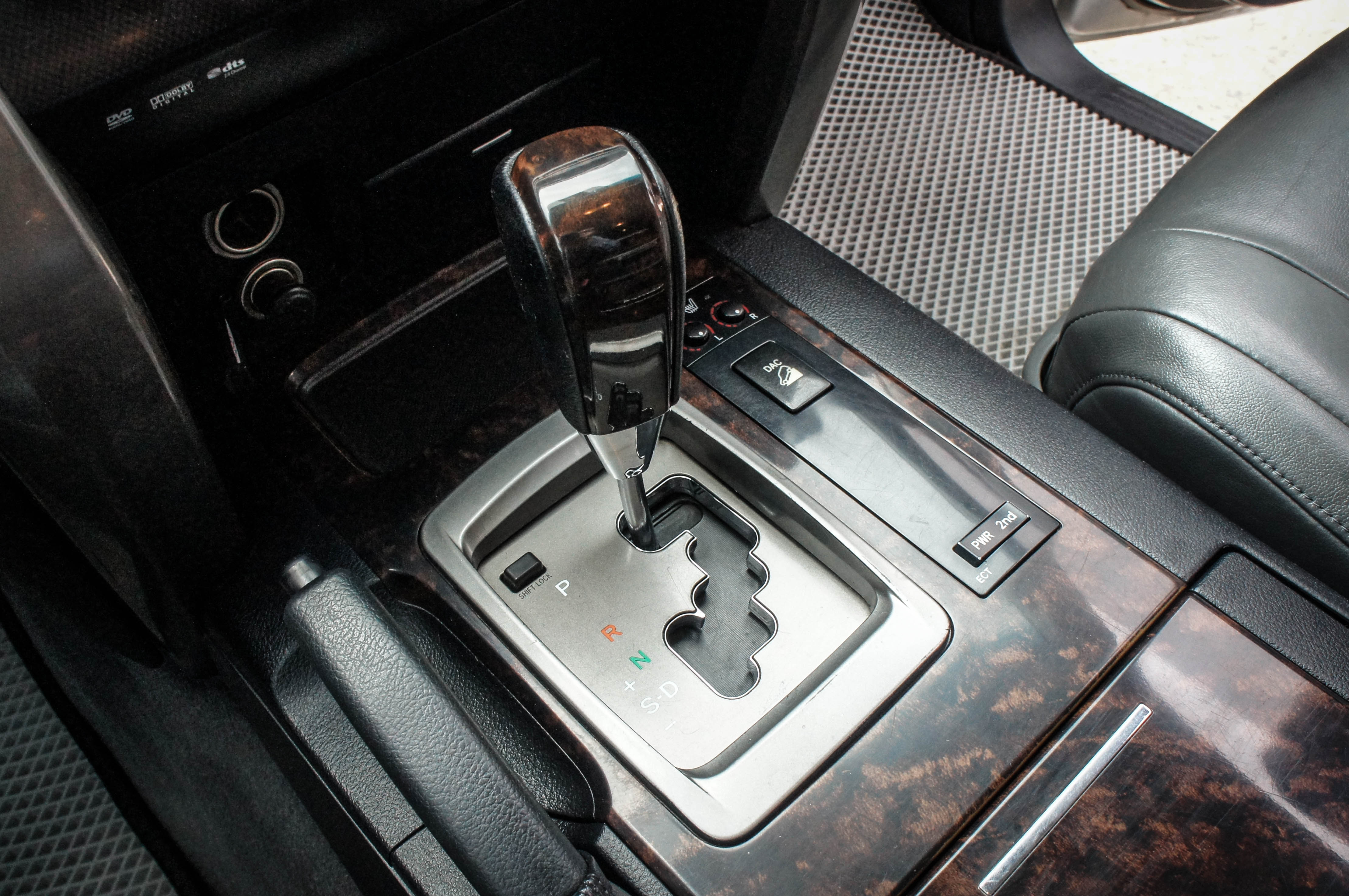 Toyota Landcruiser200