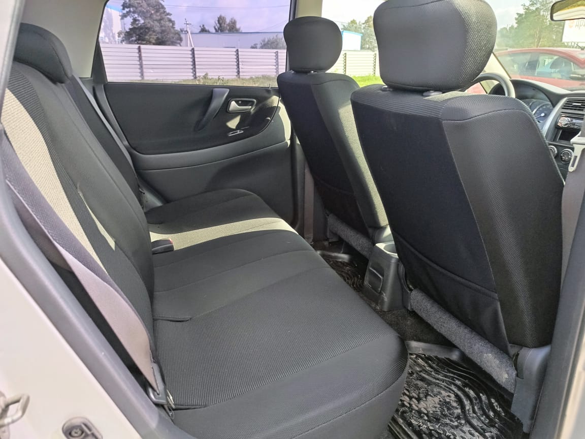 Suzuki Liana