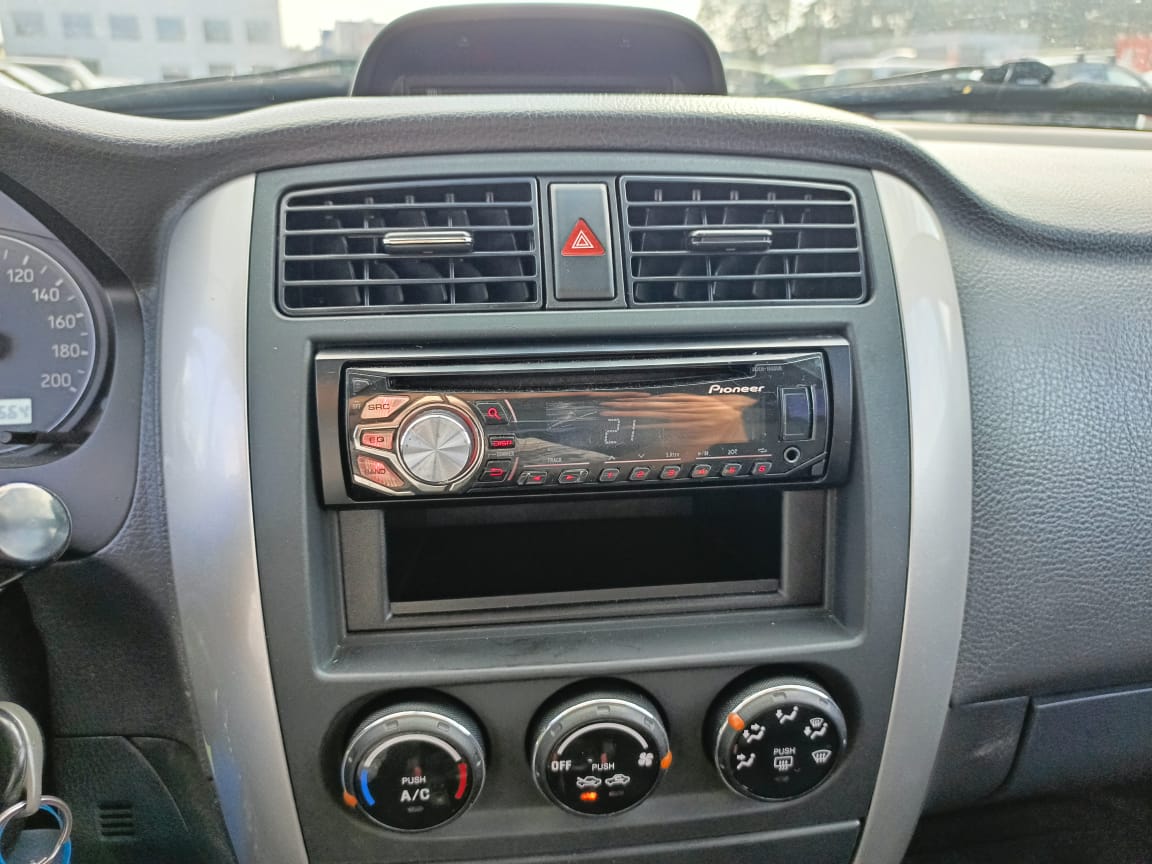 Suzuki Liana