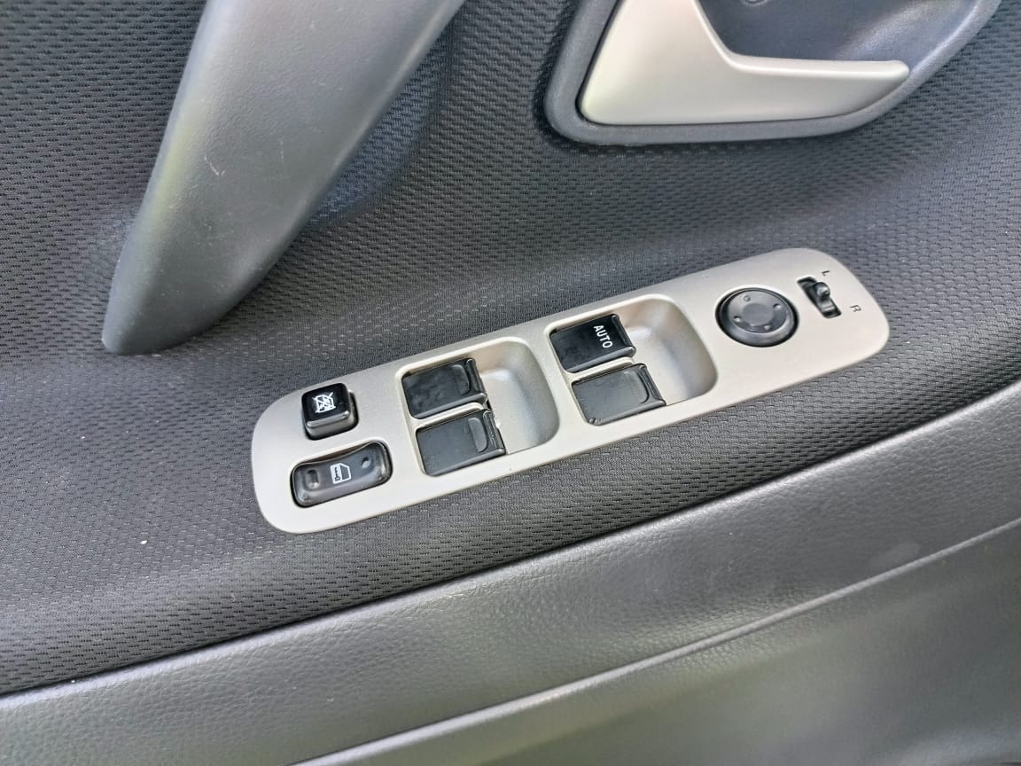 Suzuki Liana