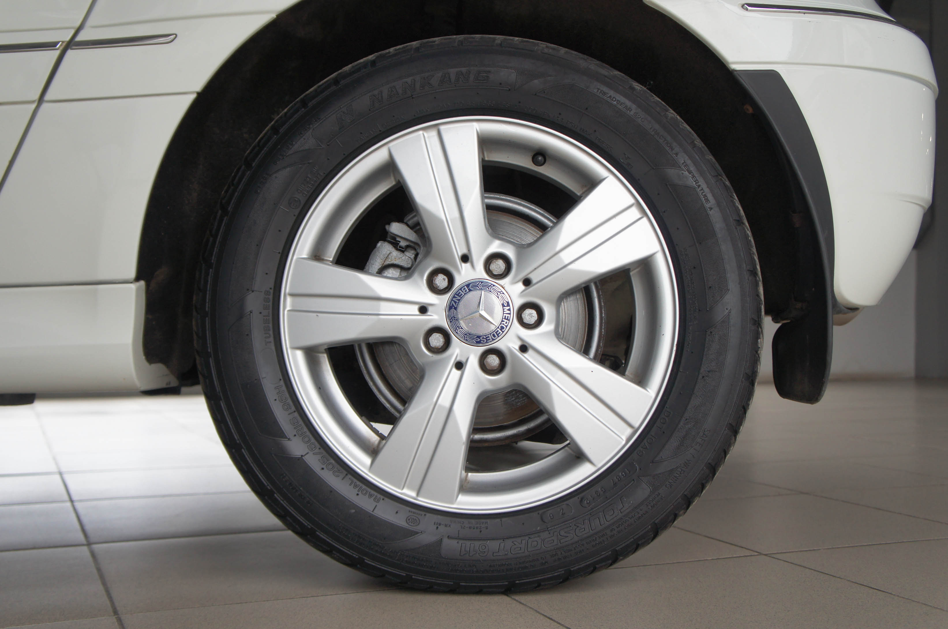 Mercedes benz Mercedes benz b180