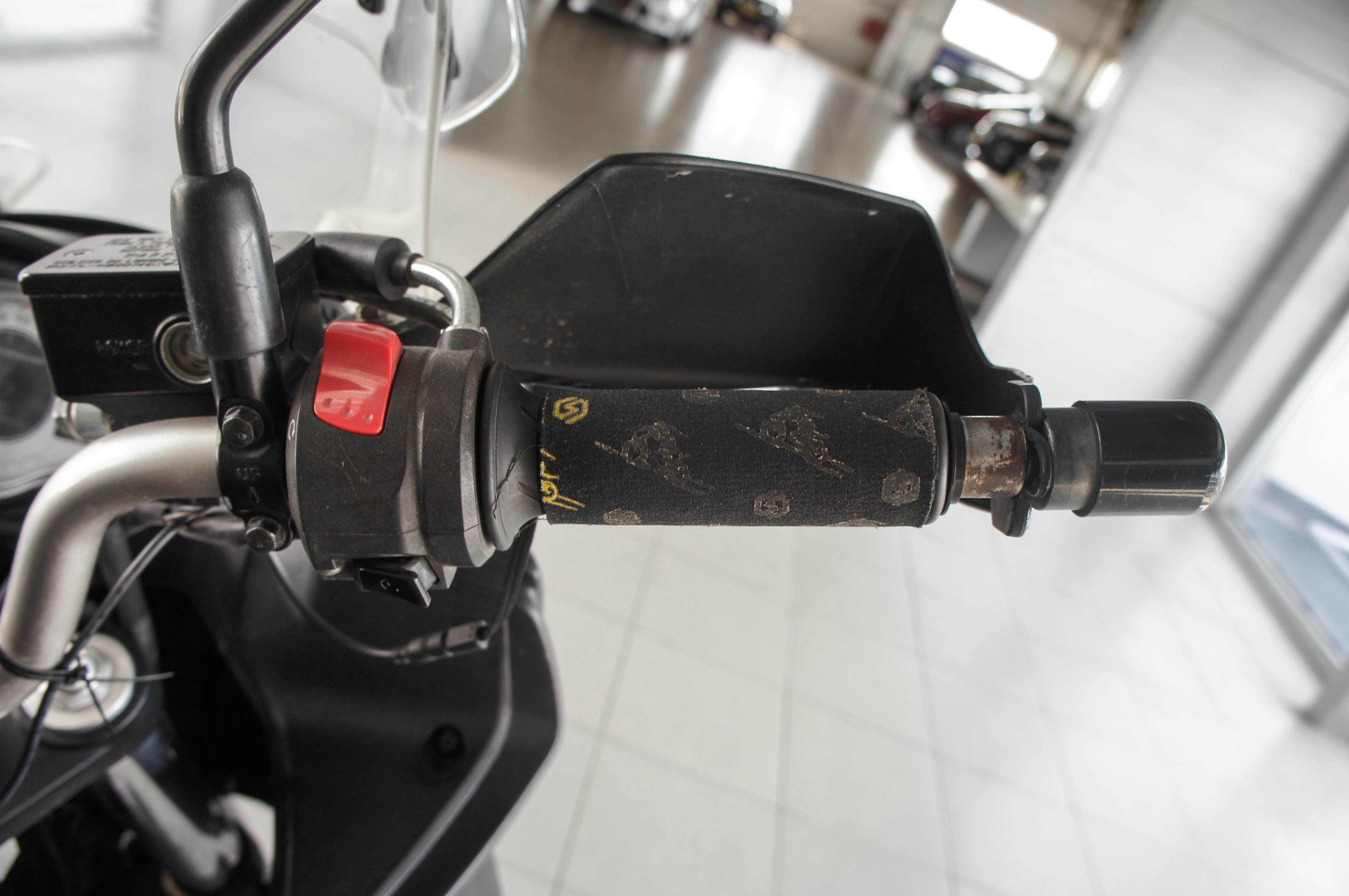 Suzuki Сузуки v-strom650
