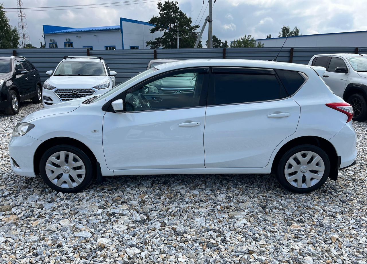 Nissan Tiida