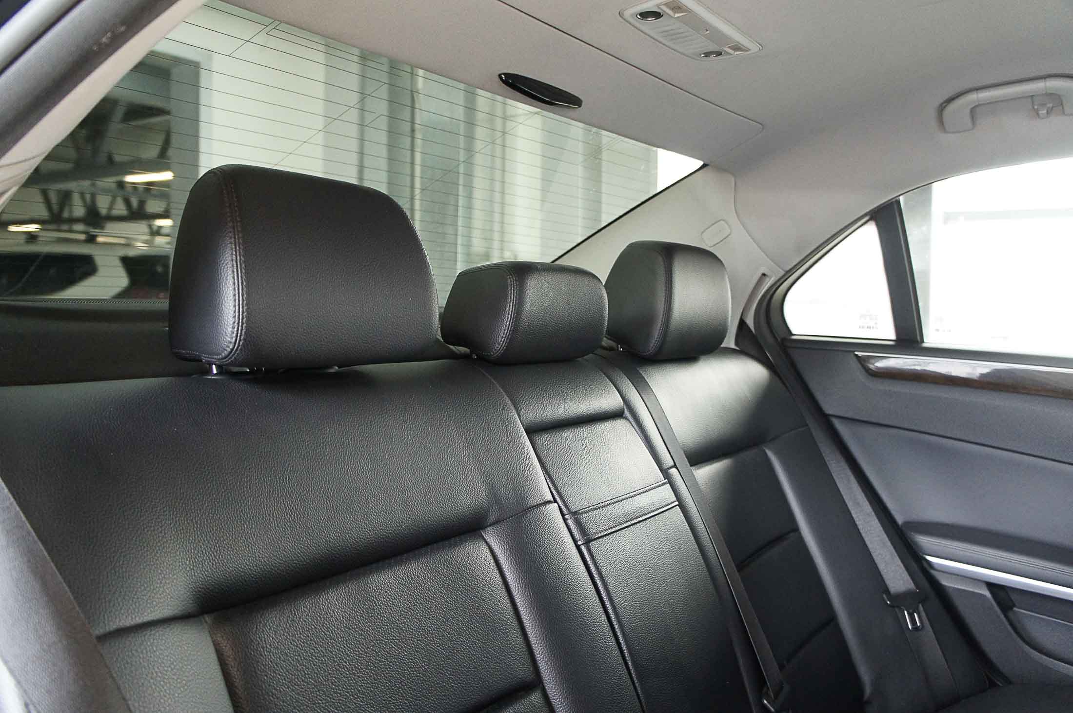 Mercedes E200