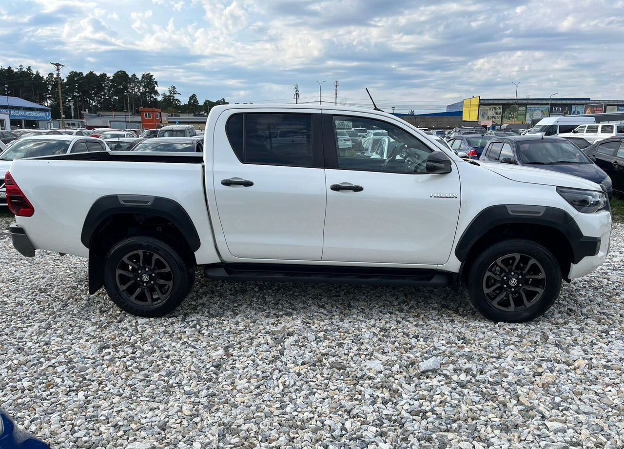 Toyota Hilux