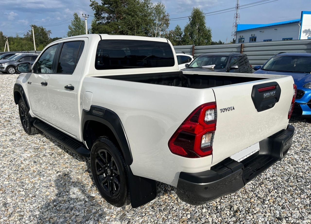 Toyota Hilux