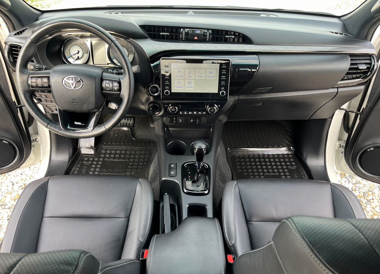 Toyota Hilux