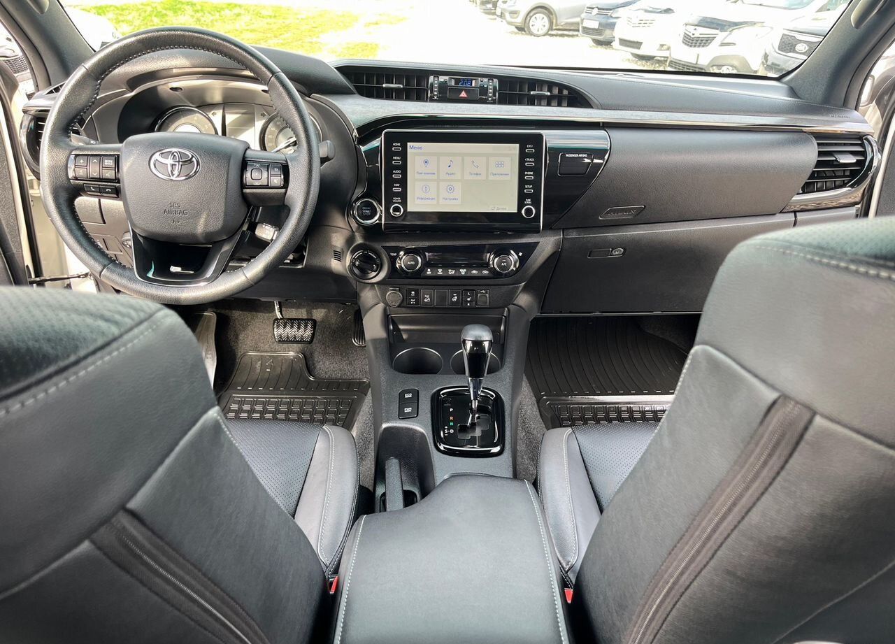 Toyota Hilux