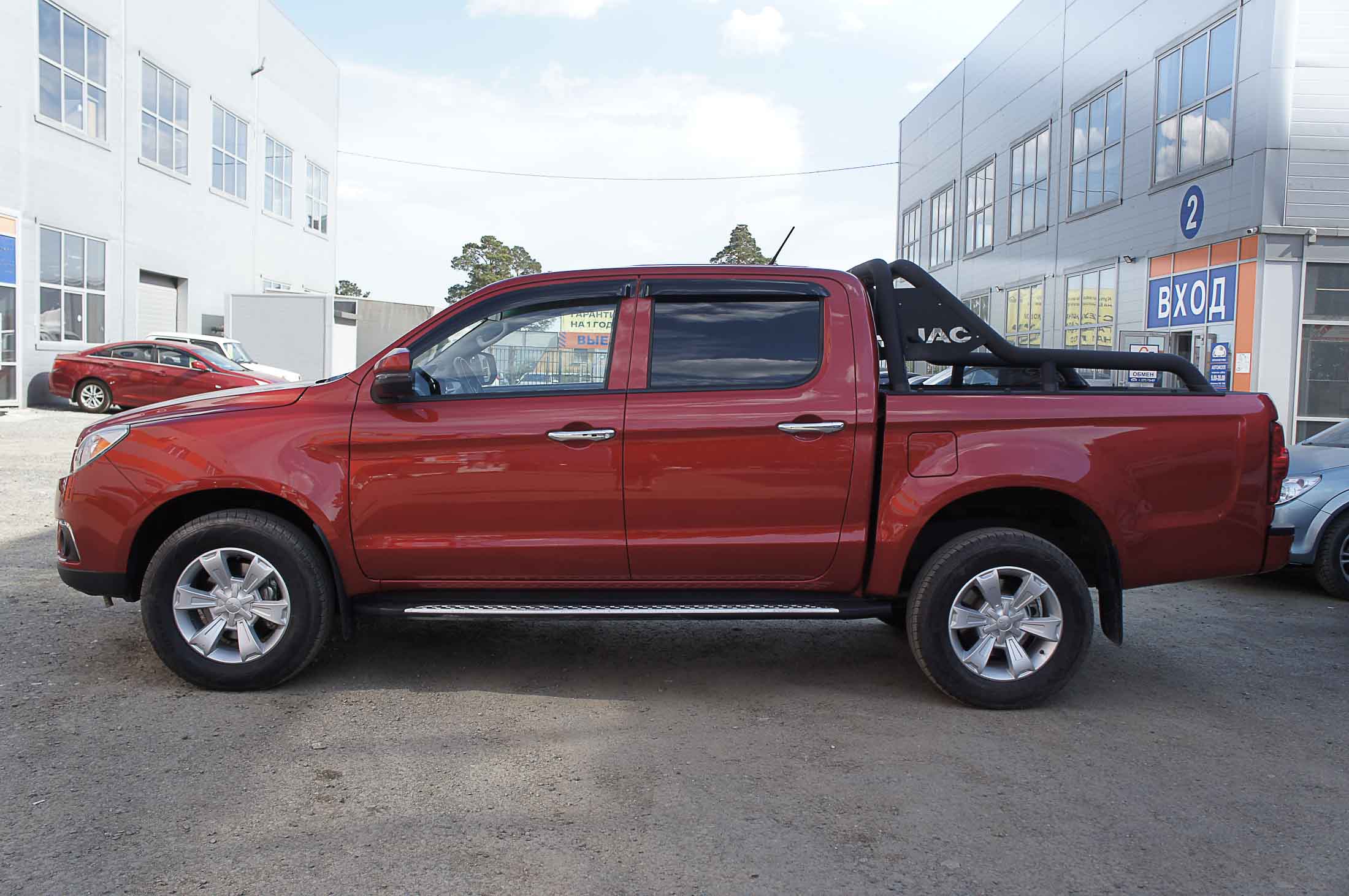 Jac T6