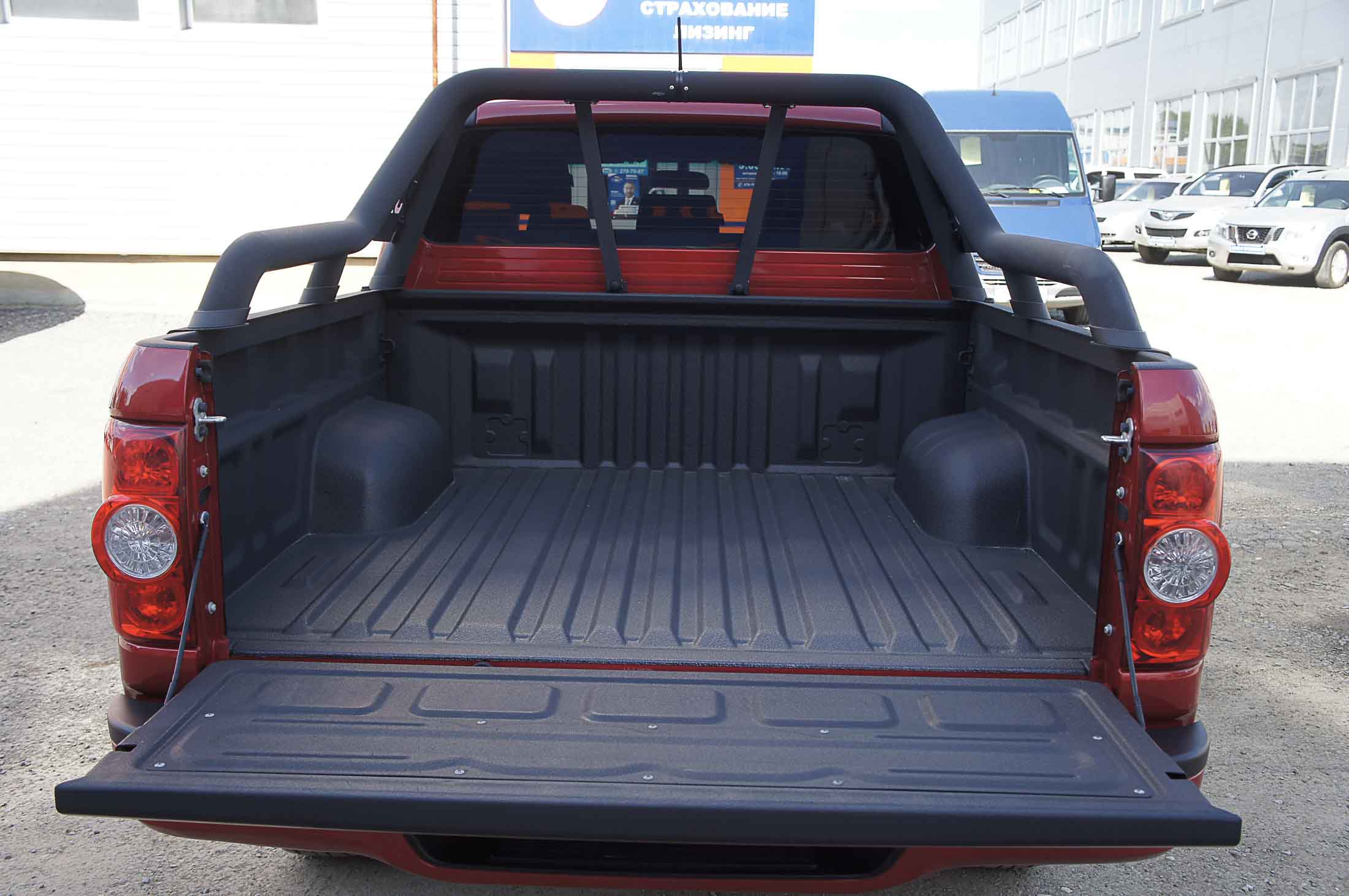 Jac T6