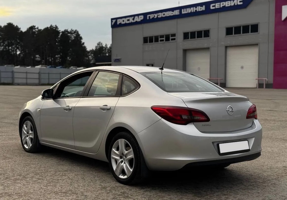 Opel Astra