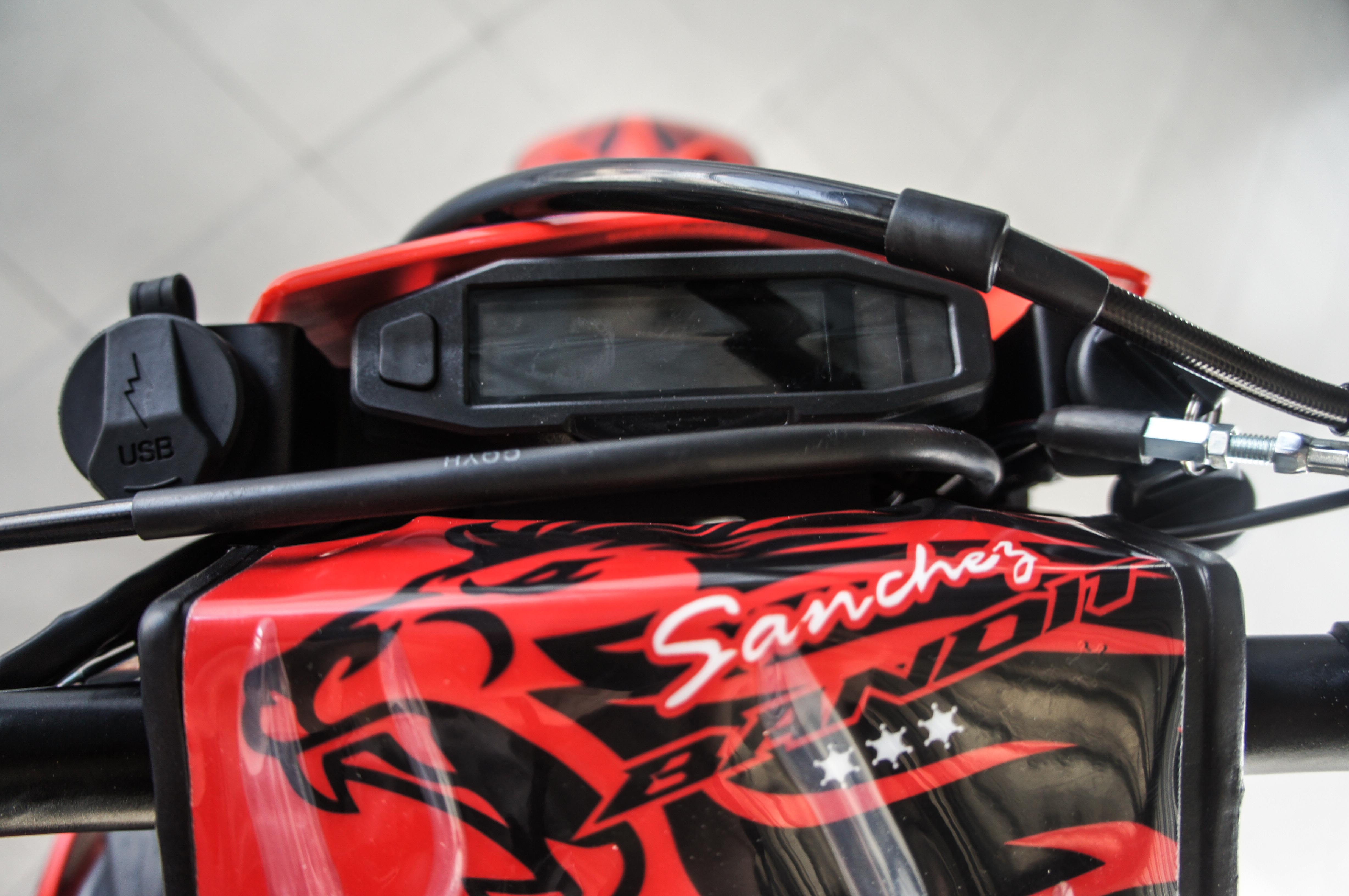 Sanchez Maniak yb300r