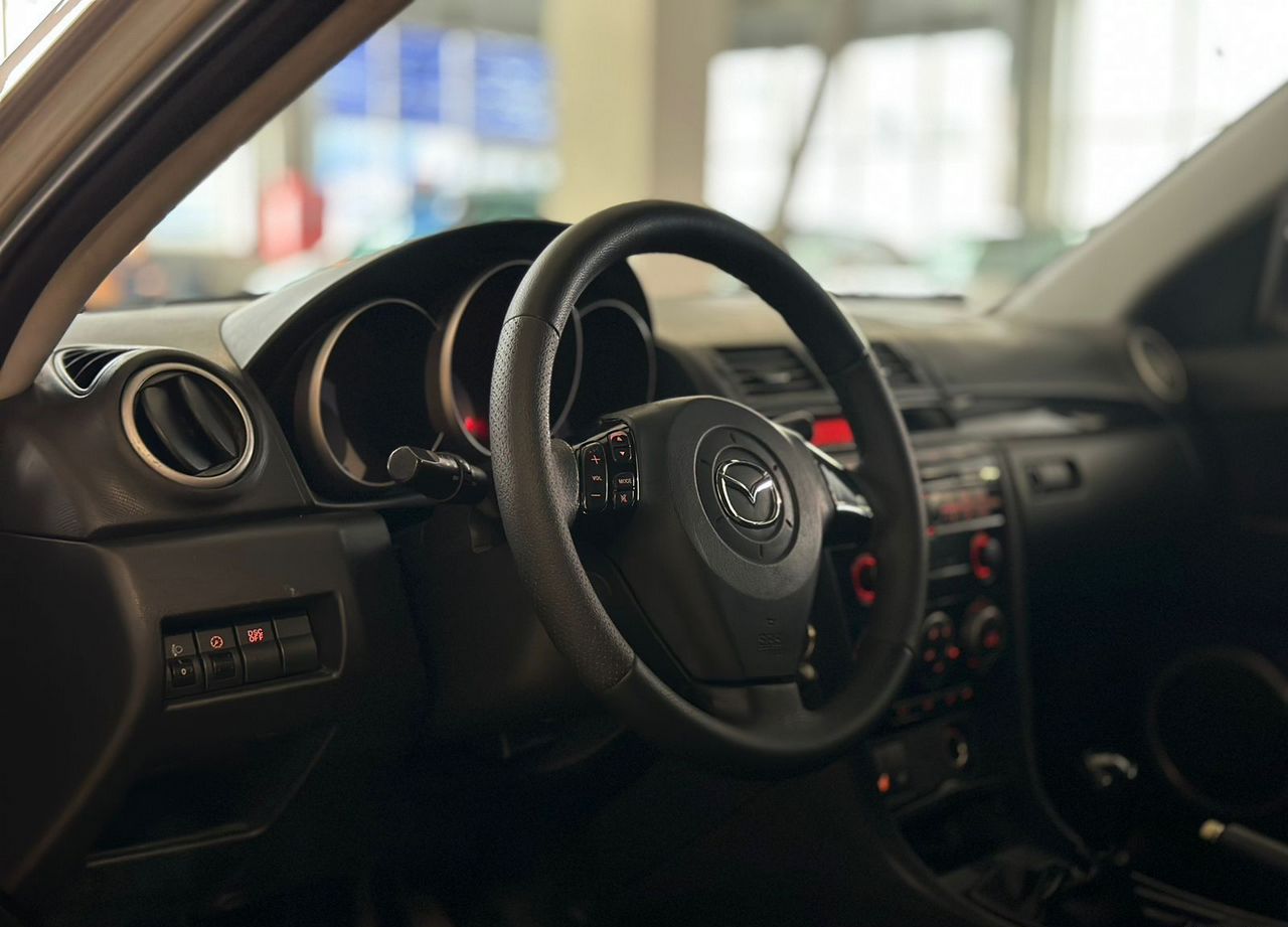 Mazda 3