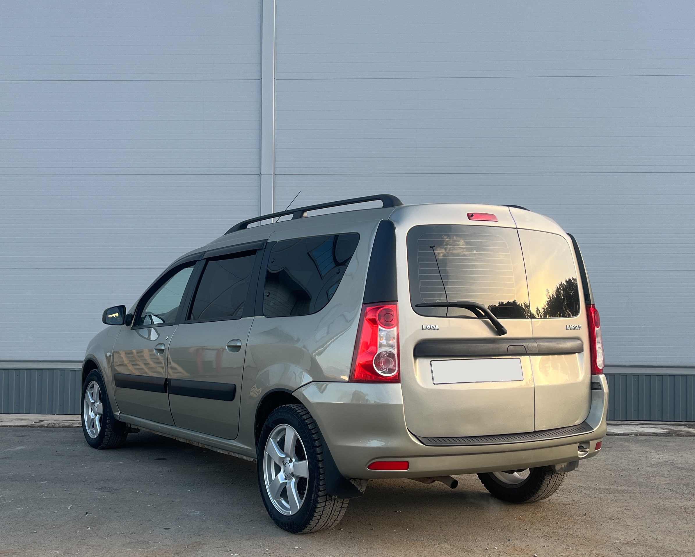 Ваз Lada largus