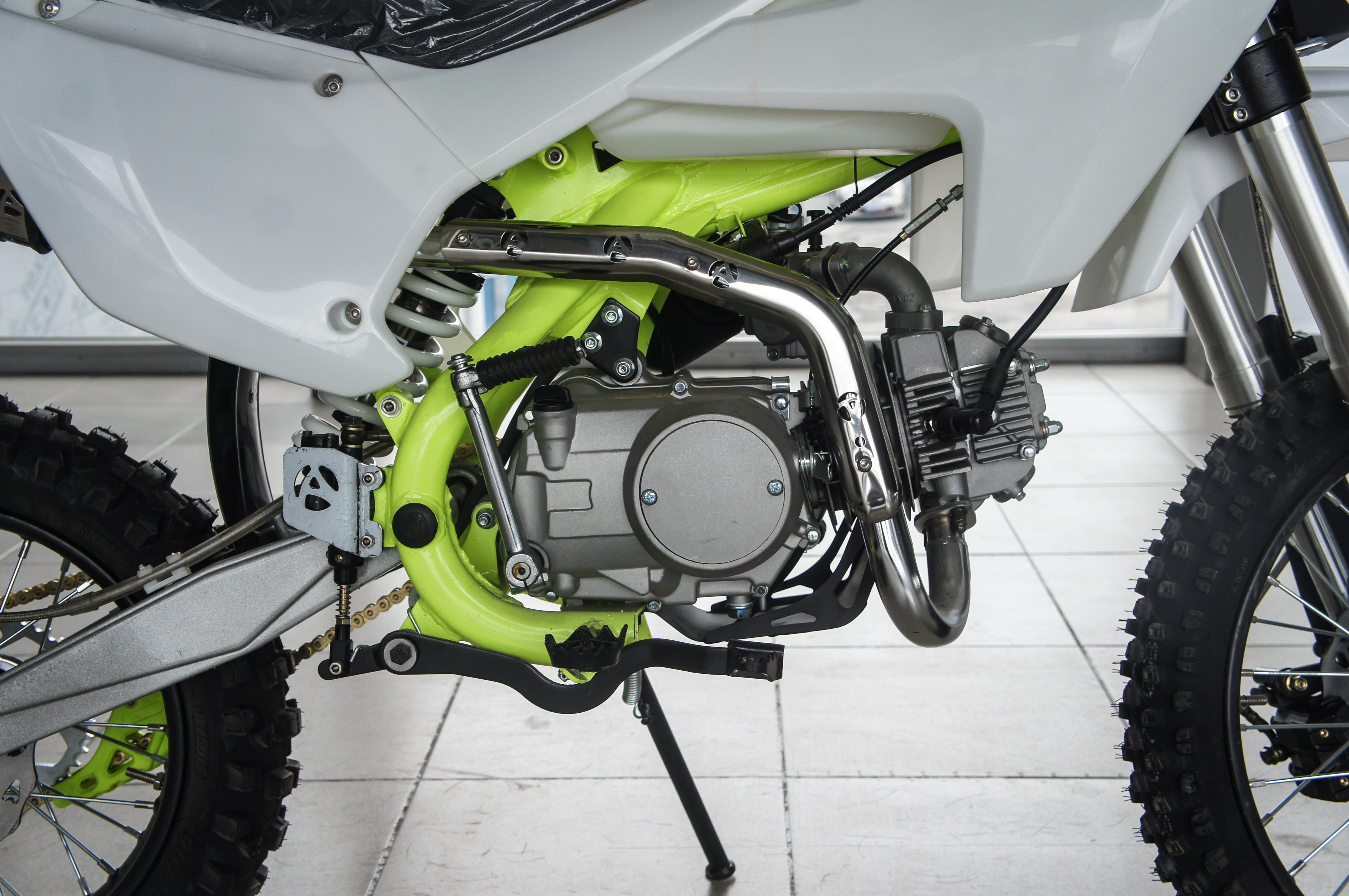 Motoland Tcx125 17/14