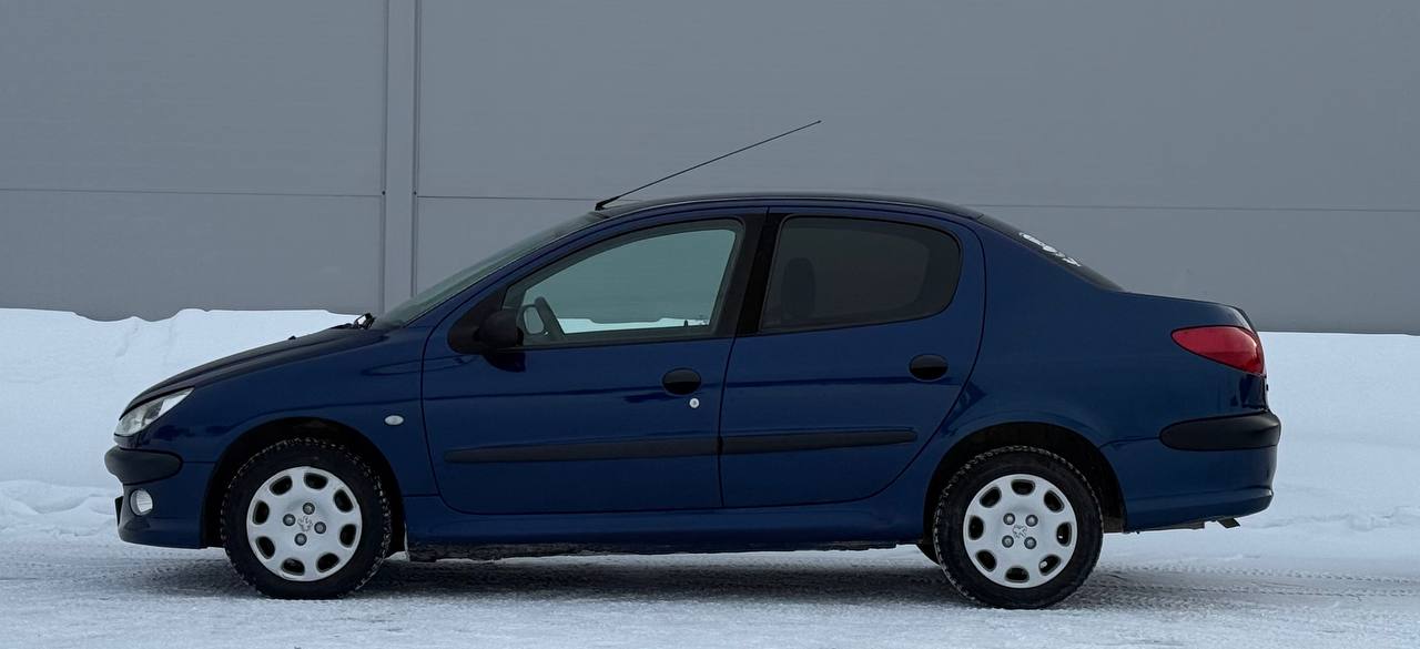 Peugeot 206