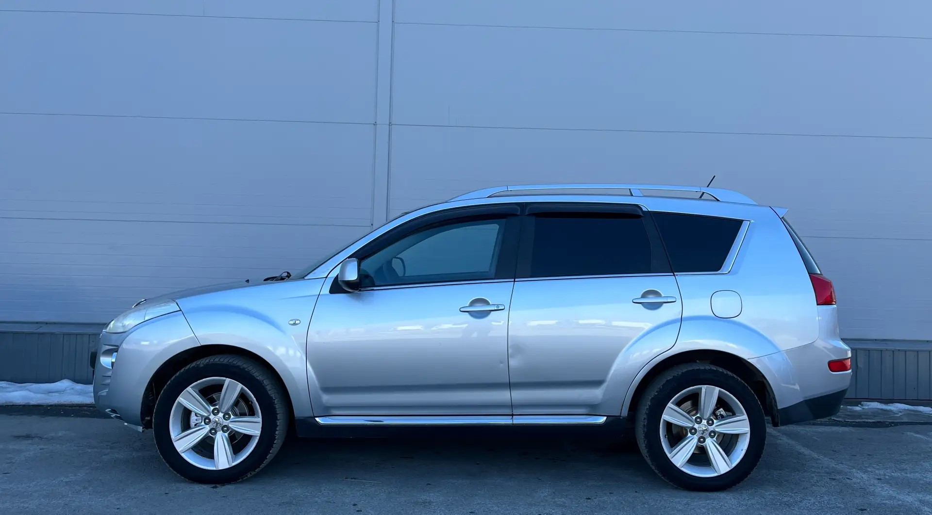 Peugeot 4007