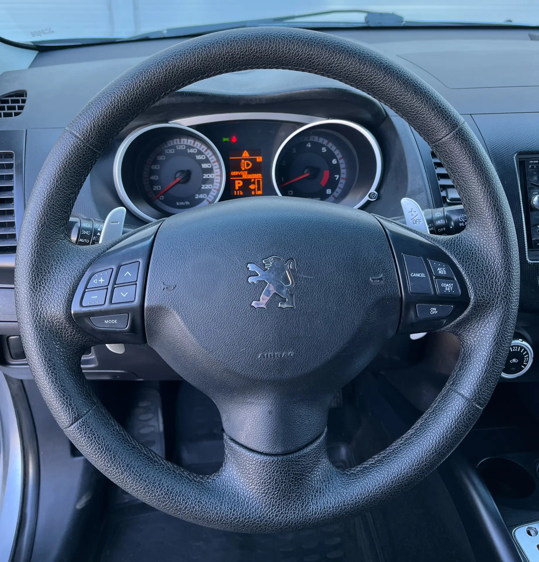 Peugeot 4007