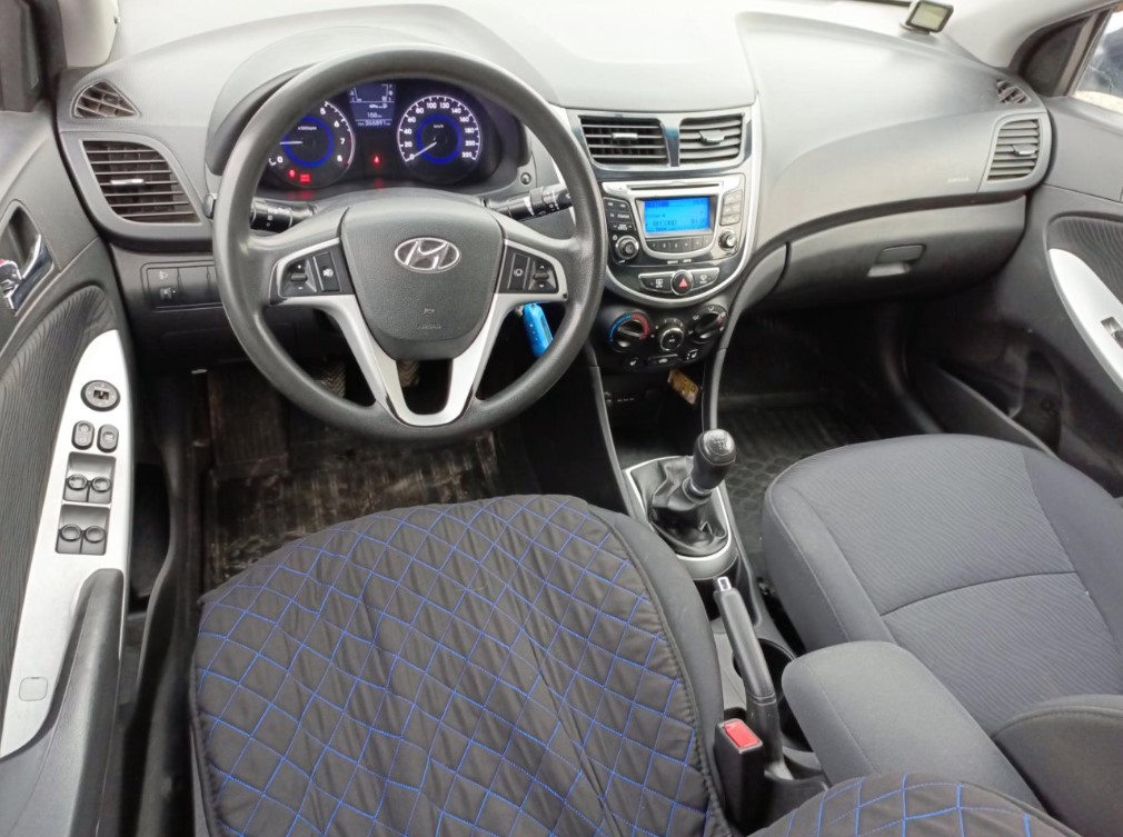 Hyundai Solaris
