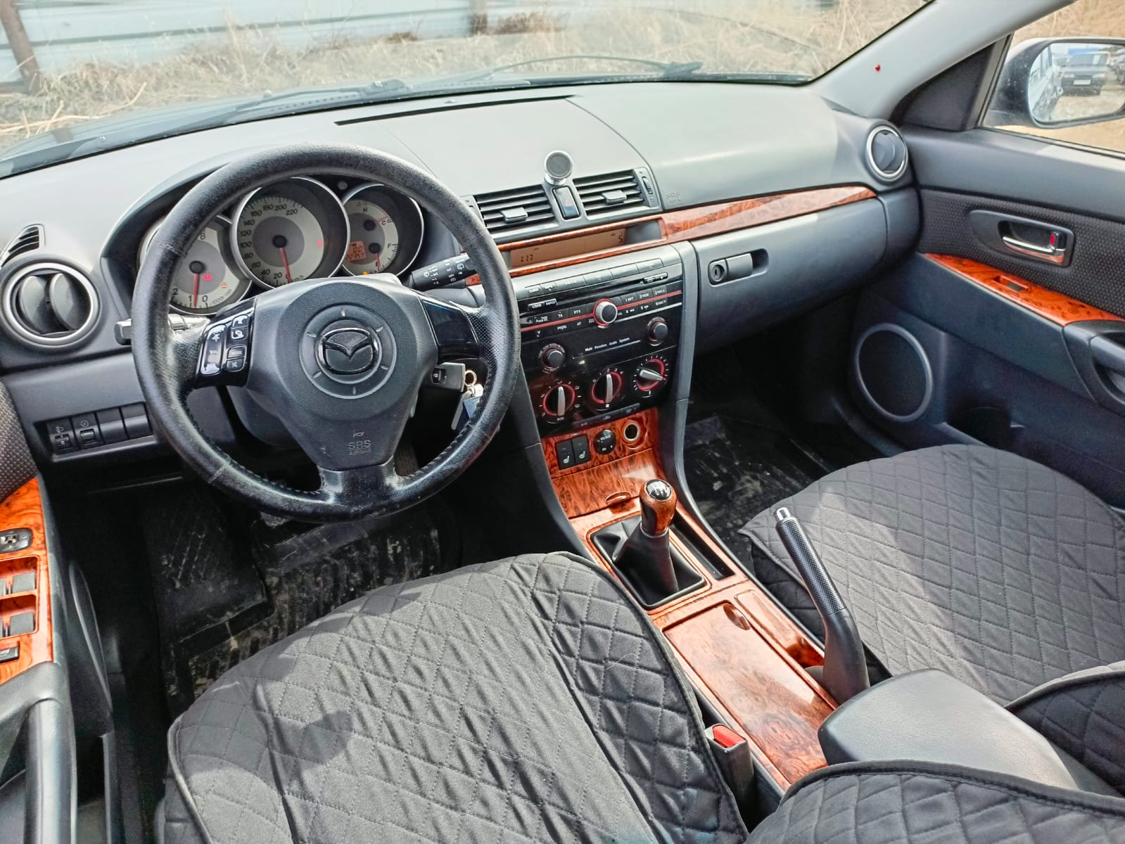 Mazda 3