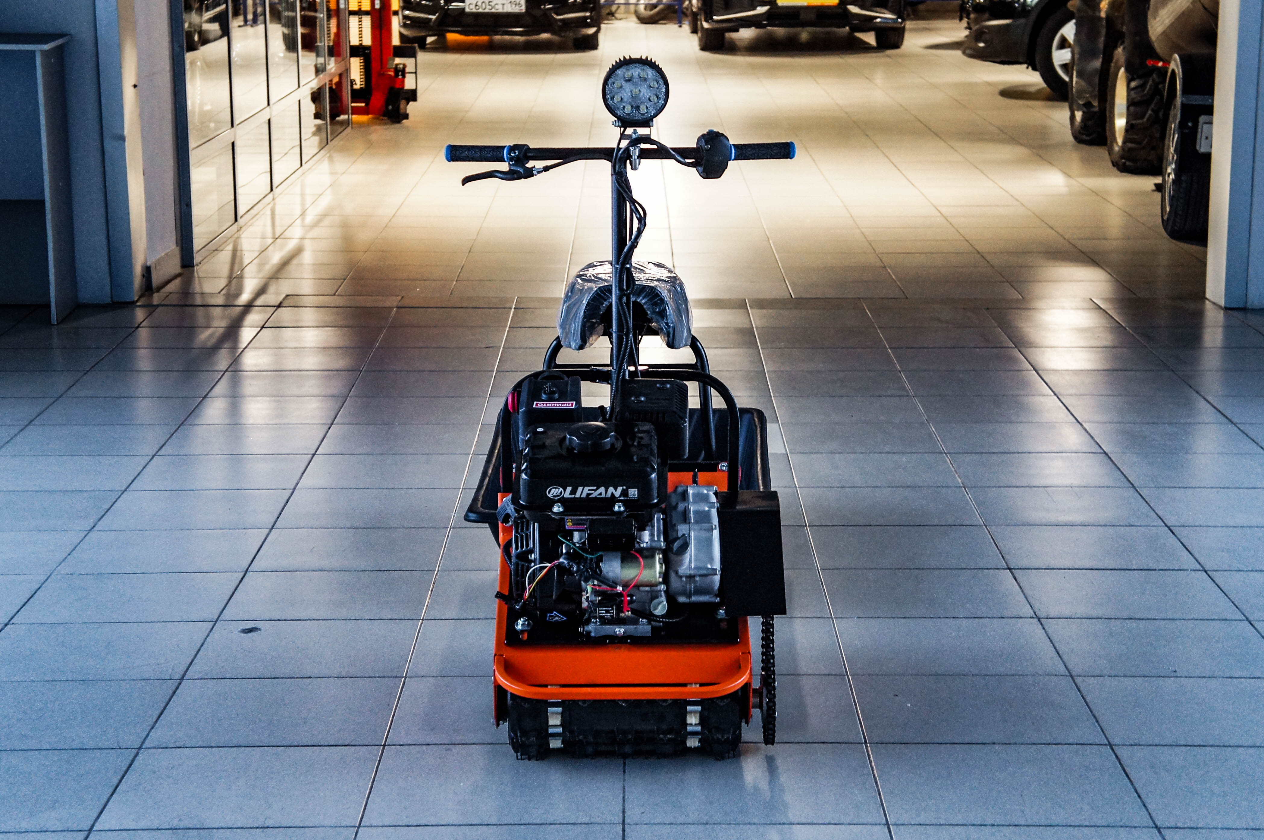 Ижтехмаш Белка Плюс 8L C Фарой