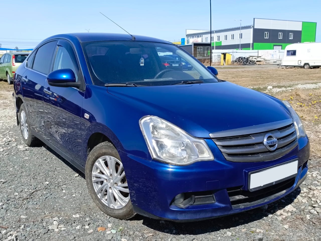 Nissan Almera