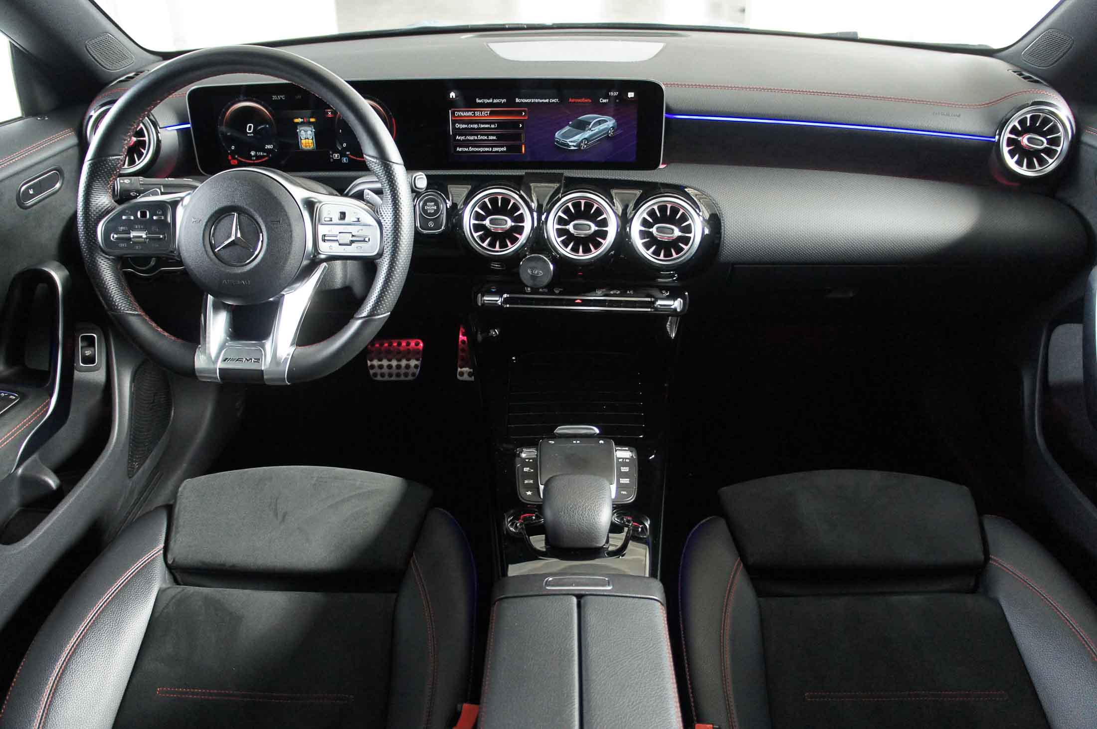 Mercedes Benz Cla-Class