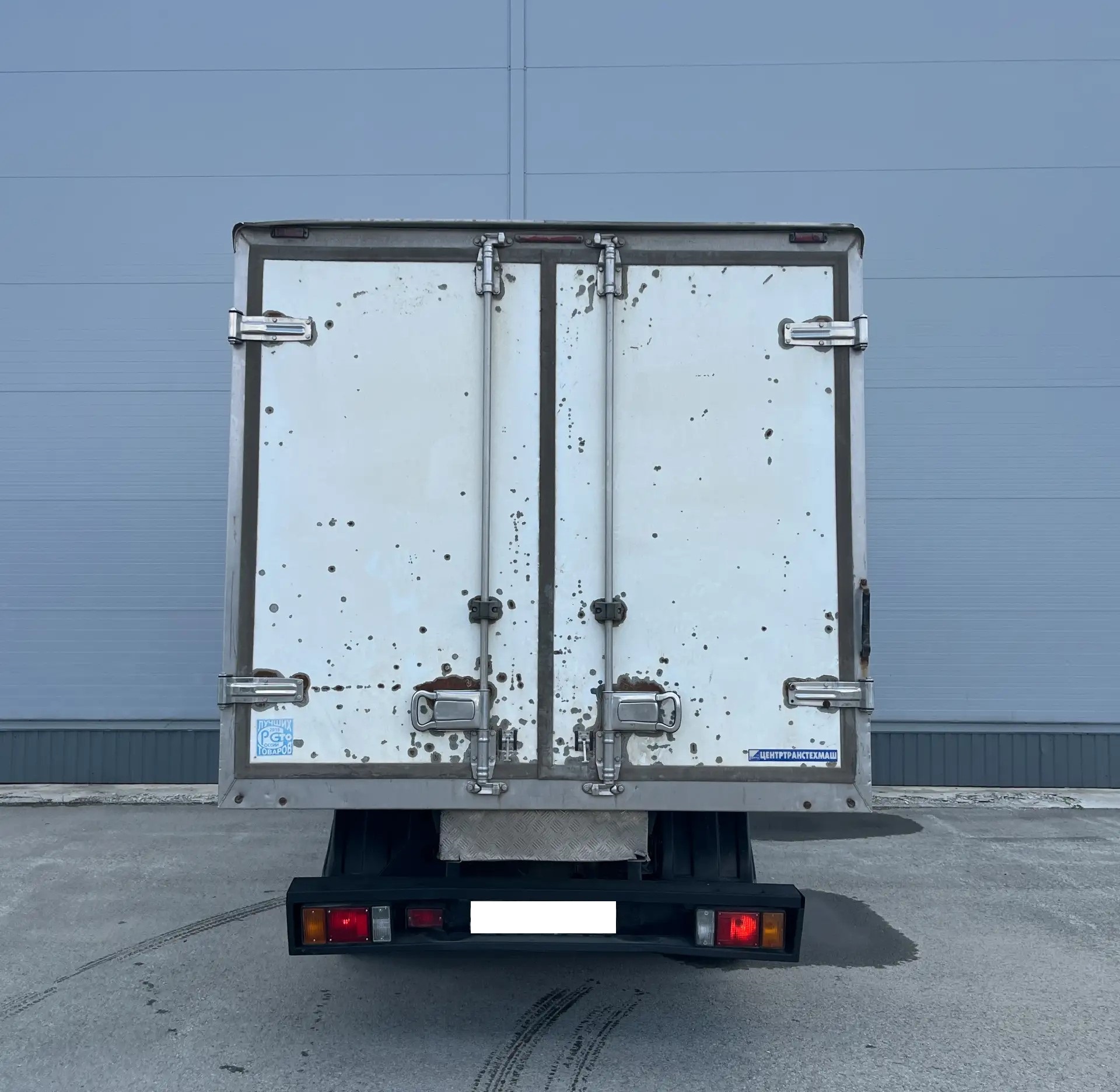 Isuzu Аф-3731Ао