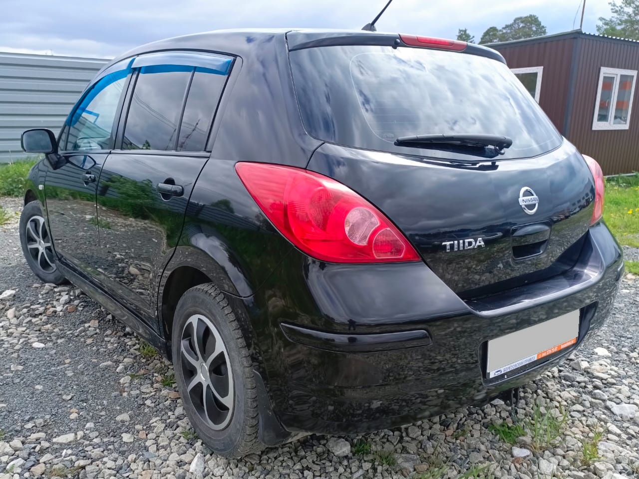 Nissan Tiida
