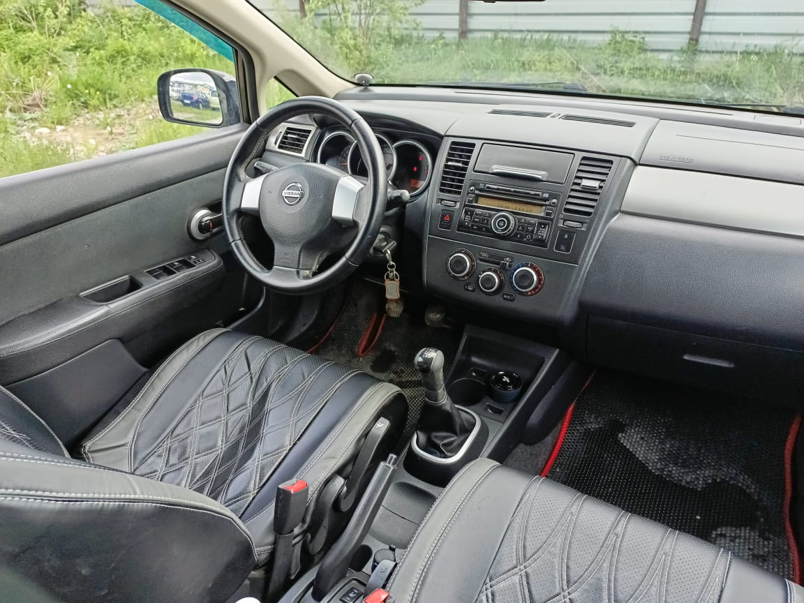 Nissan Tiida