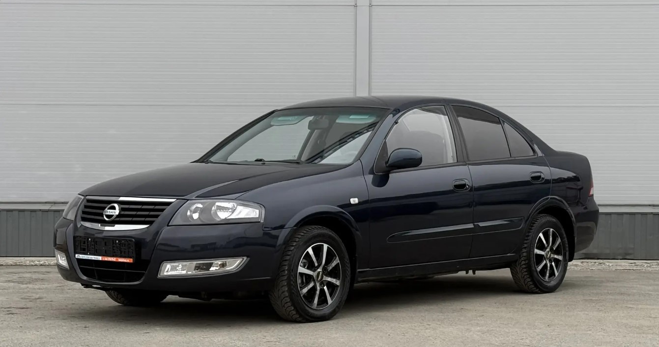 Nissan Almera