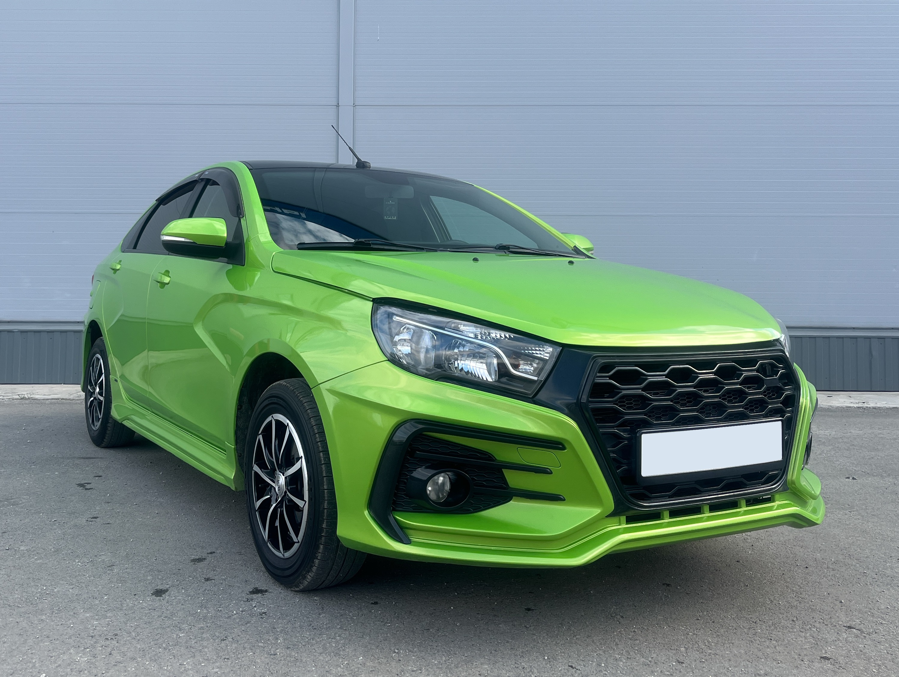 Lada Vesta