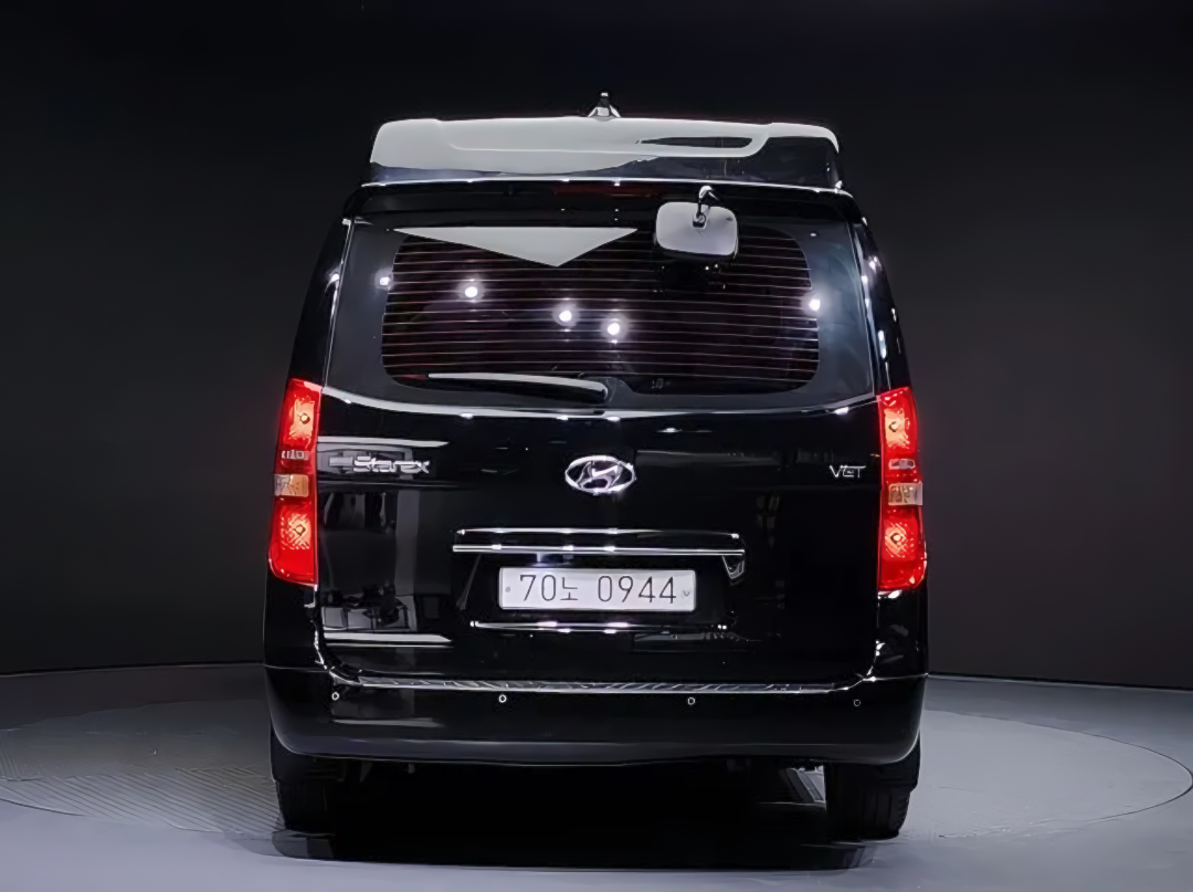 Hyundai Grand Starex